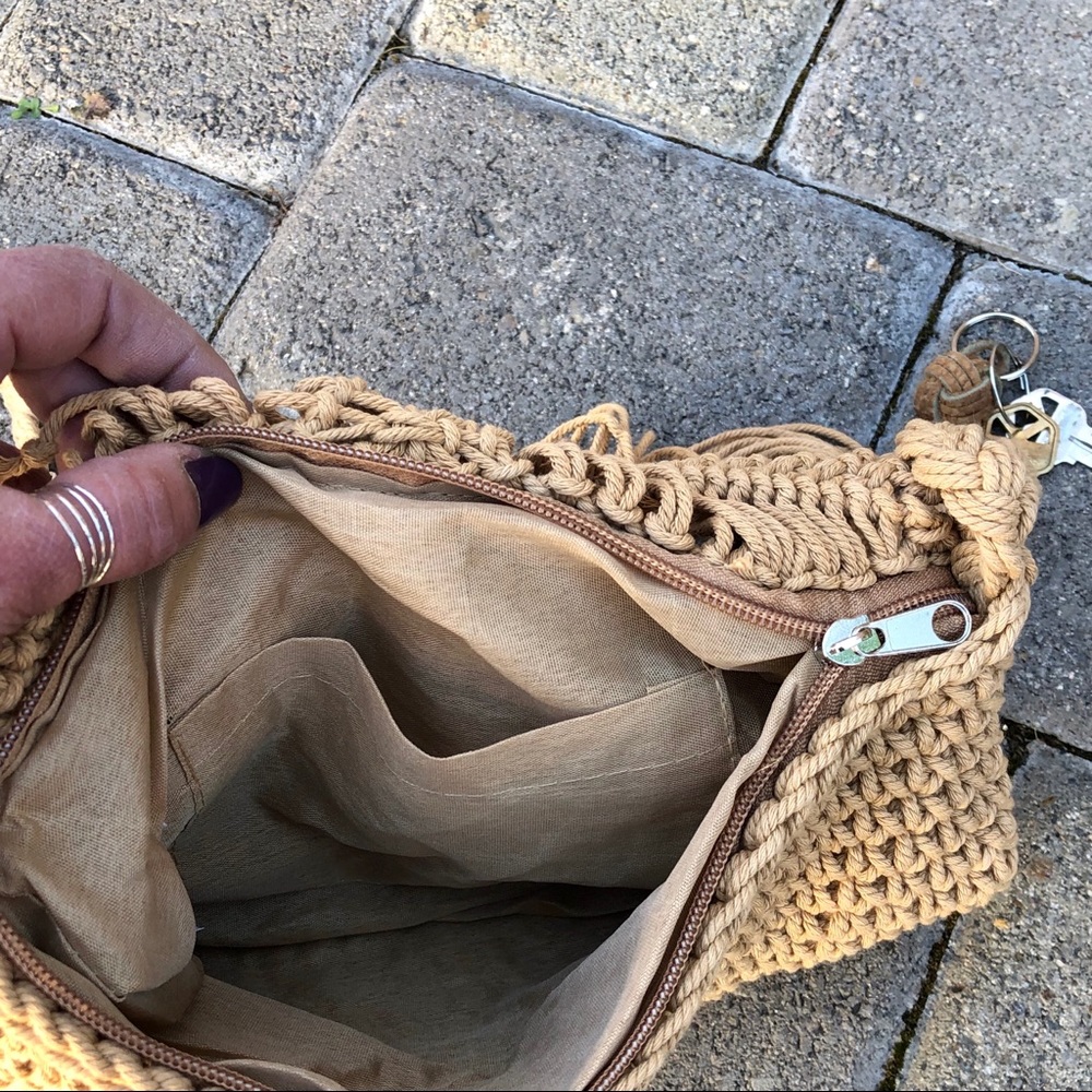 ✨FRINGE MACRAME KNOTTED SHOULDER/CROSSBODY BAG✨ - Picture 5 of 8